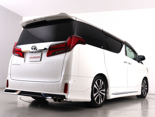車種に特化した専門店仕入れこだわりの　　
仕入れ車両が揃っております!　　　　　　
プロの目利きで仕入れたお車を展示中です!
