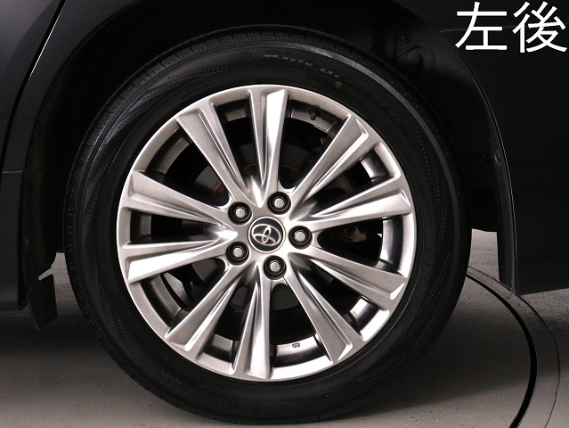 お客様のお好みの新品18インチ、19インチ、
20インチホイール装着可能！ダウンサスなど
ローダウンも取付可能です！ヴァルドやワー
クなどのメーカー品も取り寄せ可能です！