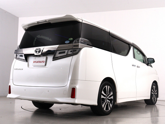 車種に特化した専門店仕入れこだわりの　　
仕入れ車両が揃っております!　　　　　　
プロの目利きで仕入れたお車を展示中です!