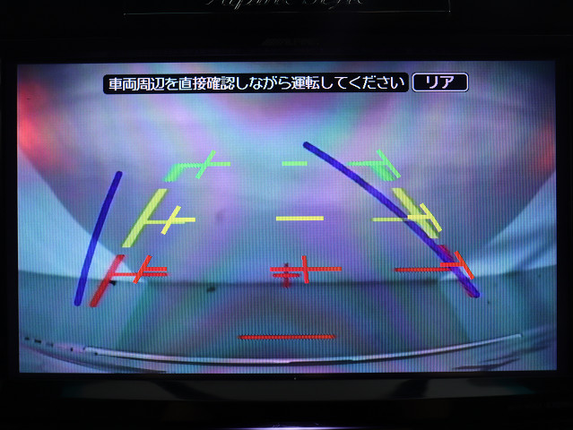 【バックカメラ装備】
大きな車でも安心のバックカメラを完備!
後方も視認できるので安心安全に駐車可能!