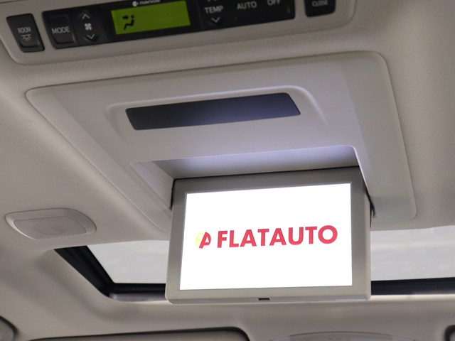 【トヨタプレミアムサウンドシステム搭載】
新車時価格約５９万円相当の超高額装備です
!１８個のスピーカーの５.１ｃｈサラウンド
!