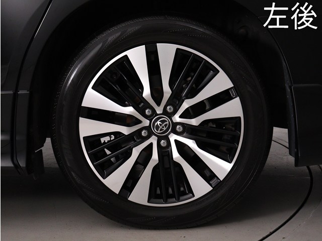 お客様のお好みの新品18インチ、19インチ、
20インチホイール装着可能！ダウンサスなど
ローダウンも取付可能です！ヴァルドやワー
クなどのメーカー品も取り寄せ可能です！