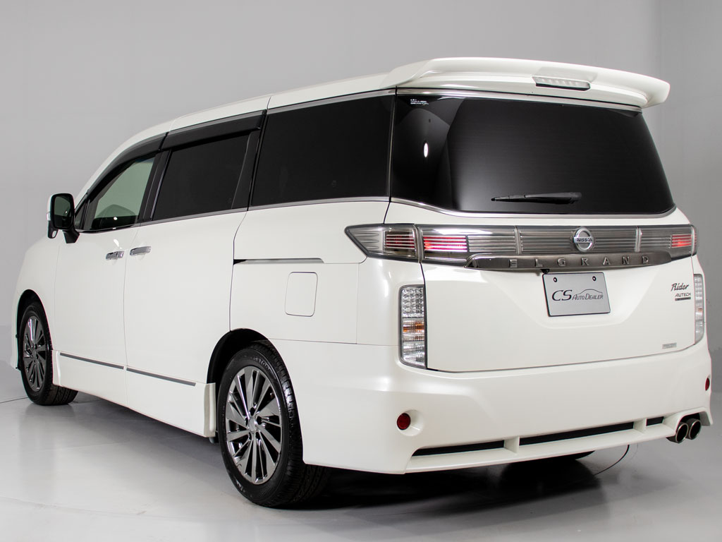 エルグランド 250ライダー オーテック30thアニバーサリー 禁煙