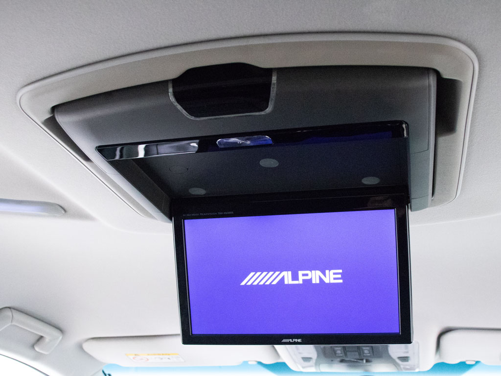 ★フリップダウンモニター★後席の方もDVD
等をお楽しみいただけます！