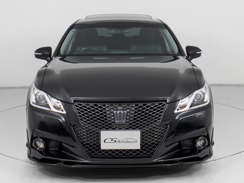 フルエアロが装着されています！お好みはい
かがですか？今付いているデザイン以外にも
、各ブランドのエアロを格安にてお取付け出
来ます！又、エアロを外してノーマル状態に
する事も出来ます！！