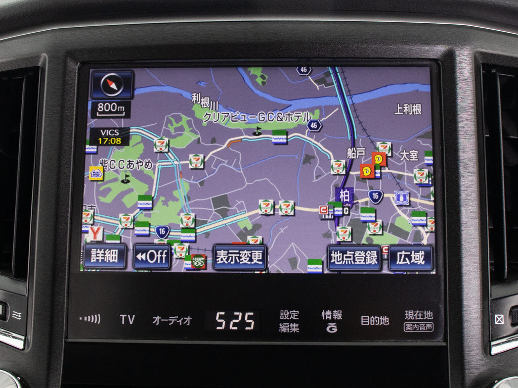 ★メーカー純正の大画面ＨＤＤマルチナビが
装備されています！