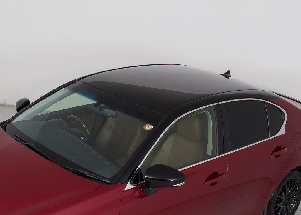 ブラックルーフカスタム！お好みはいかがで
すか？その他★アルミホイール★エアロパー
ツ★ローダウン★格安にて承ります！ヘッド
ライトやテールの加工もＯＫ！ローンに組み
込む事が出来ます！