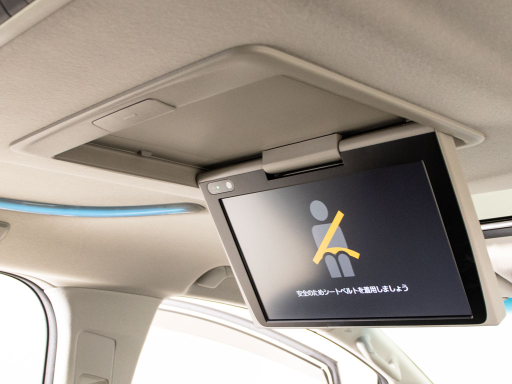 ★フリップダウンモニター★後席の方もDVD
等をお楽しみいただけます！