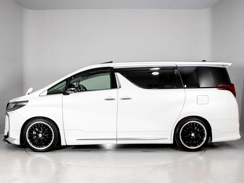 ★ｻｲﾄﾞﾋﾞｭｰ★ダウンサス、車高調、ホイール
等のカスタムも承っております！