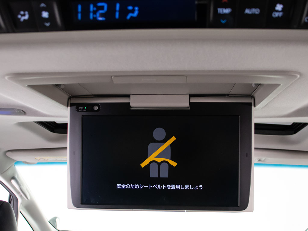 ★フリップダウンモニター★後席の方もDVD
等をお楽しみいただけます！