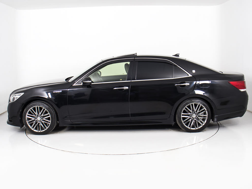 ★ＯＰスパッタリング１８インチアルミホイ
ール装着車です！！今付いているアルミホイ
ールの交換ＯＫです！