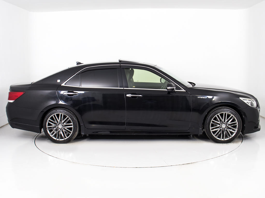 ★ＯＰスパッタリング１８インチアルミホイ
ール装着車です！！今付いているアルミホイ
ールの交換ＯＫです！