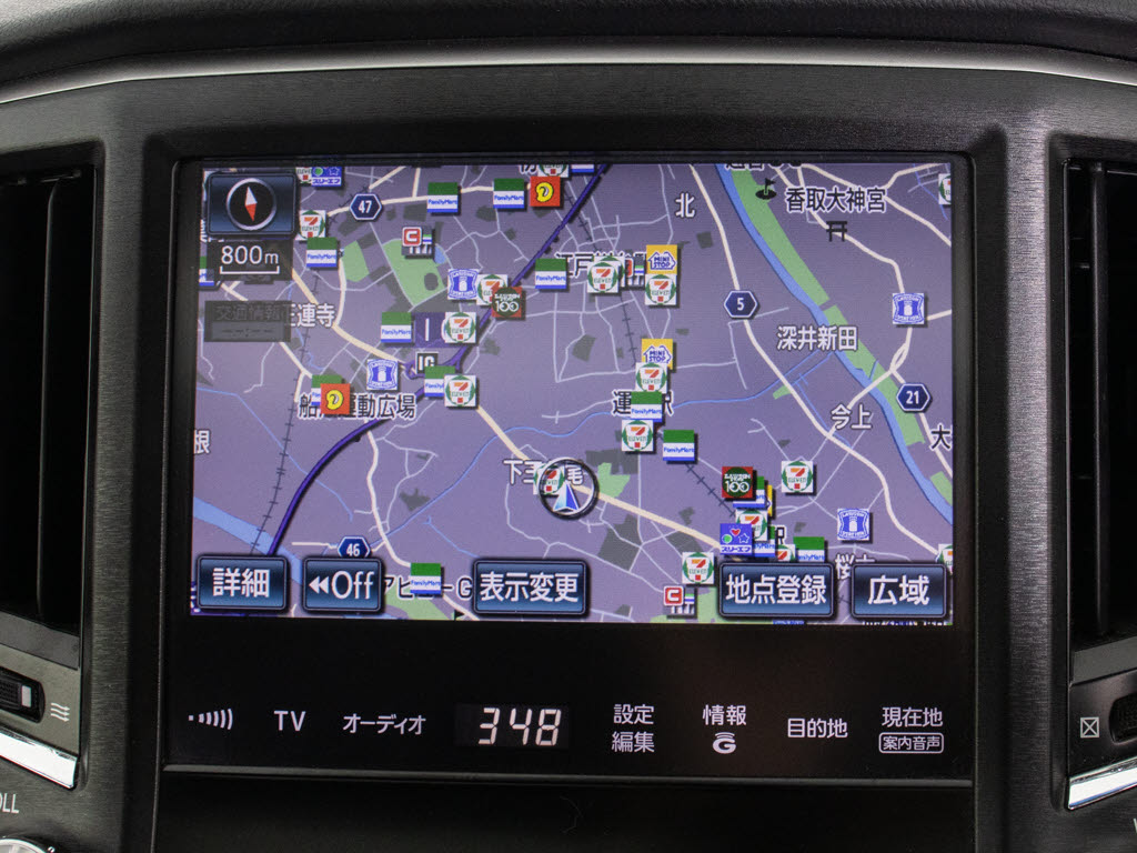 ★メーカー純正の大画面ＨＤＤマルチナビが
装備されています！地図情報の更新も出来ま
すので安心してお使い頂けます！