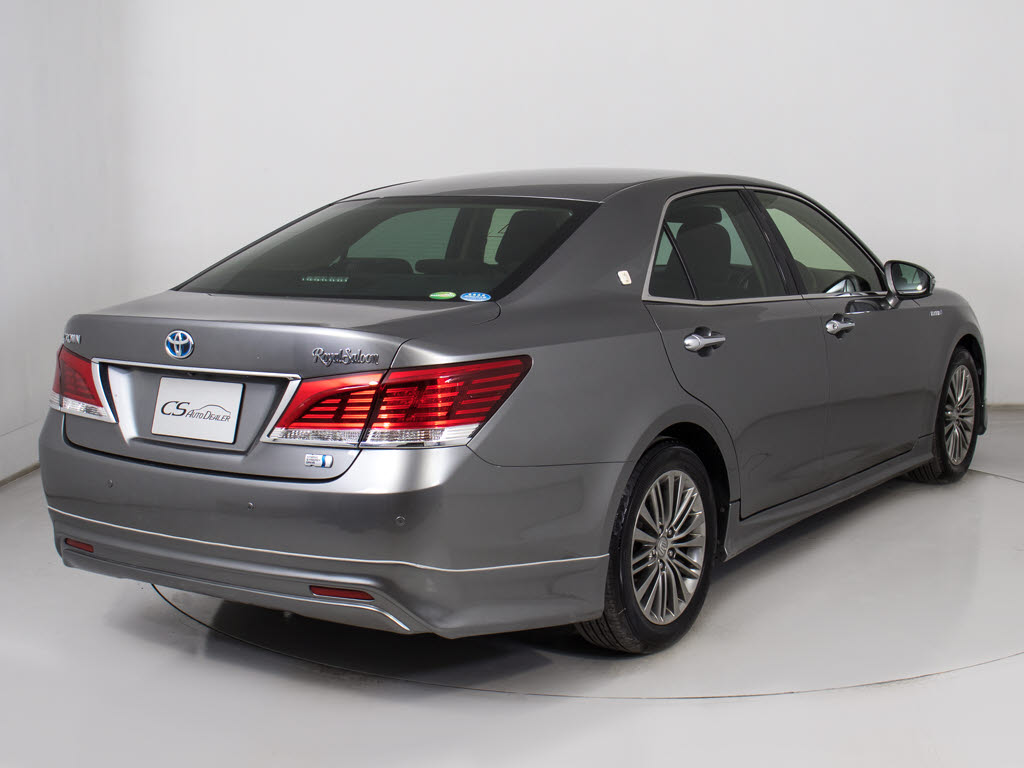 フルエアロが装着されています！お好みはい
かがですか？今付いているデザイン以外にも
、各ブランドのエアロを格安にてお取付け出
来ます！又、エアロを外してノーマル状態に
する事も出来ます！！