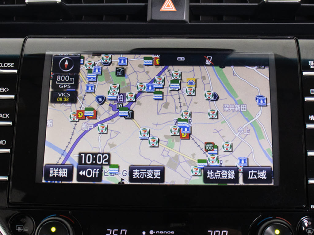★メーカーオプションの大画面ＳＤナビが装
備されています！地図情報の更新も出来ます
ので安心してお使い頂けます！