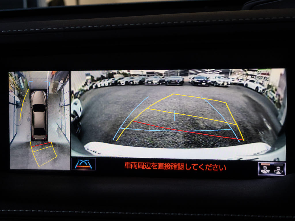 ３６０度全周囲カメラパノラミックビューモ
ニター！