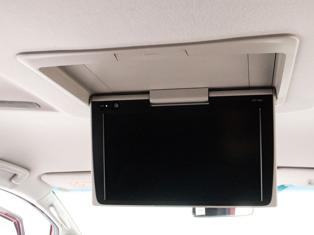★フリップダウンモニター★後席の方もDVD
等をお楽しみいただけます！