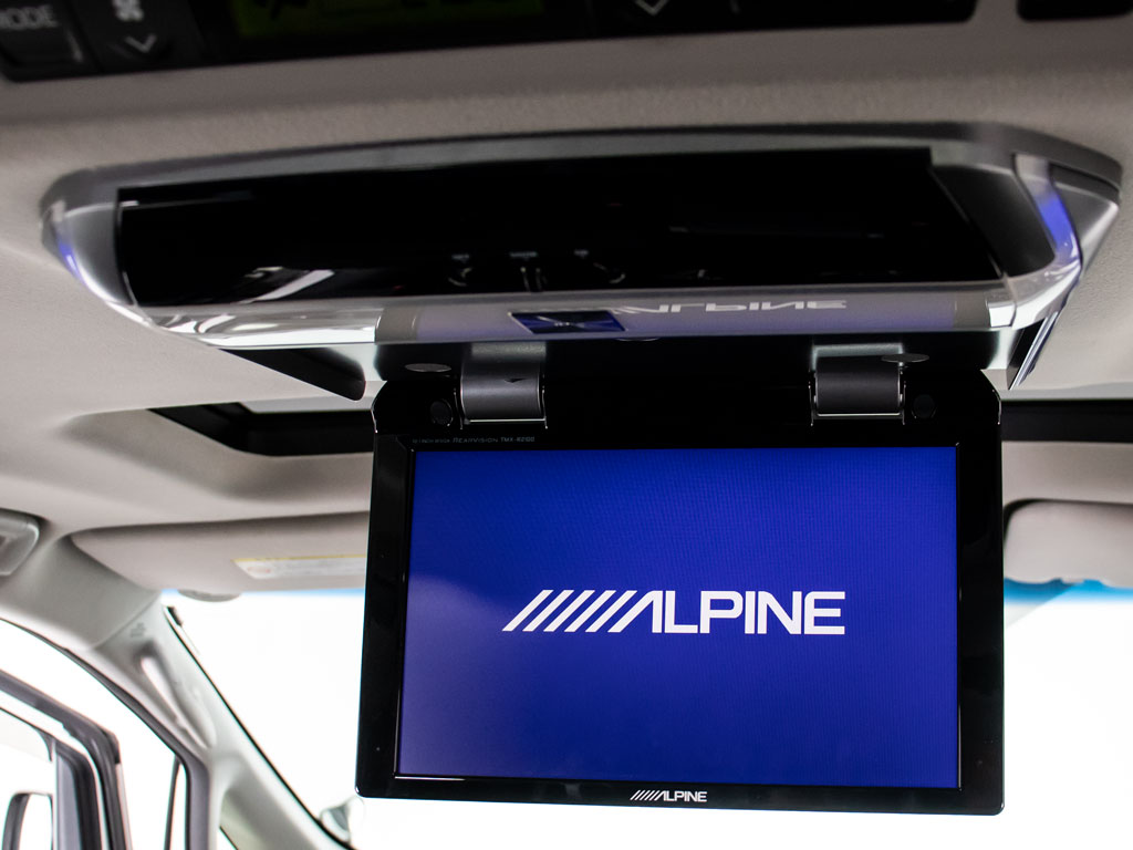 ★フリップダウンモニター★後席の方もDVD
等をお楽しみいただけます！