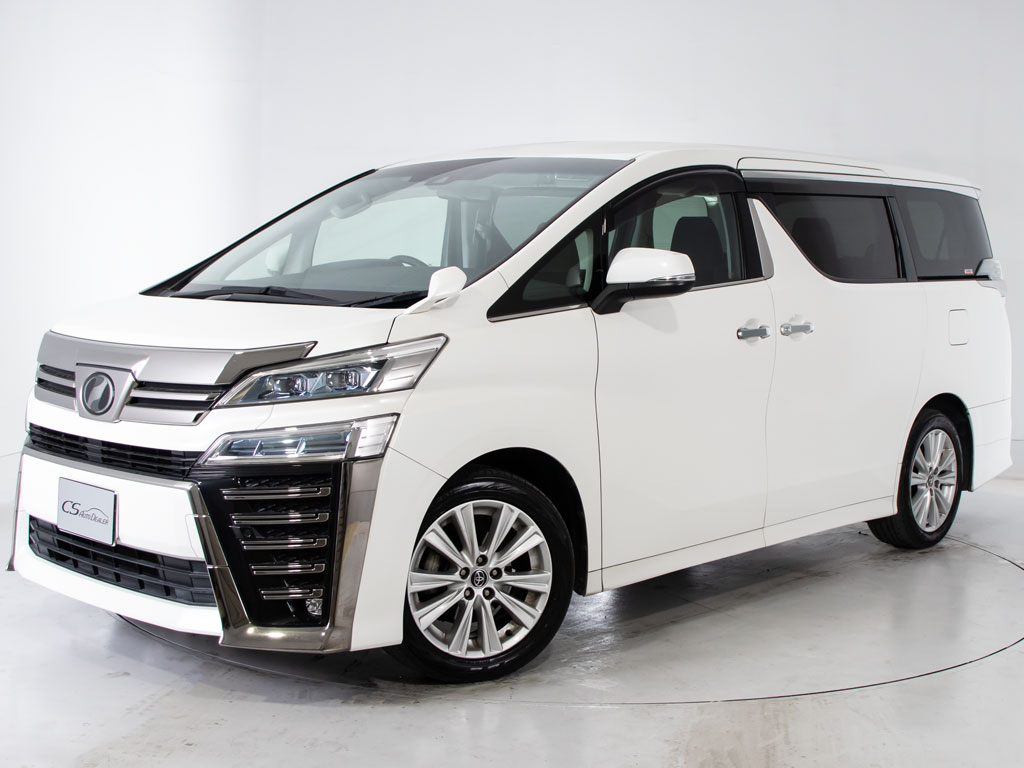 ★展示前点検実施★特殊な機材も用いて、前
車点検を実施しております！