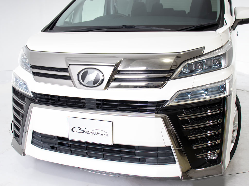 ★フロントビュー★グリル交換、エアロ取り
付け等、カスタムもお任せください！