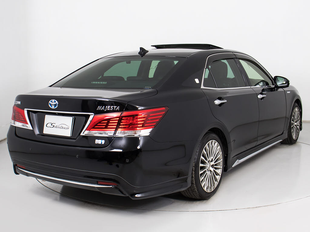 フルエアロが装着されています！お好みはい
かがですか？今付いているデザイン以外にも
、各ブランドのエアロを格安にてお取付け出
来ます！又、エアロを外してノーマル状態に
する事も出来ます！！