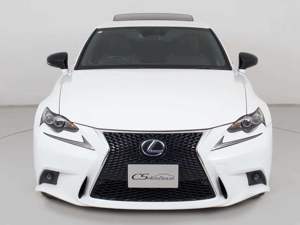 禁煙同等車両です！室内は嫌なニオイも無く
、すごく綺麗な状態です！タバコのニオイが
苦手なお客様必見です！快適にご乗車頂けま
す！！