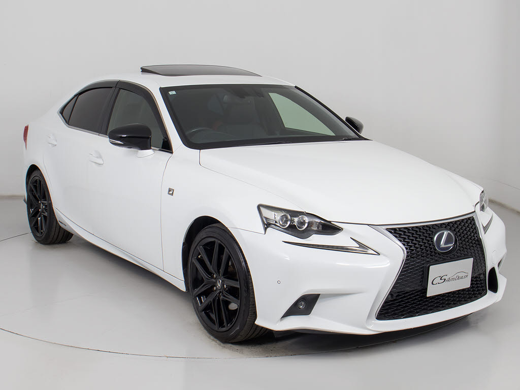 ★ガラス系ボディコーティングの施工も可能
です！！綺麗な状態をより長く保たせる事が
出来ます！