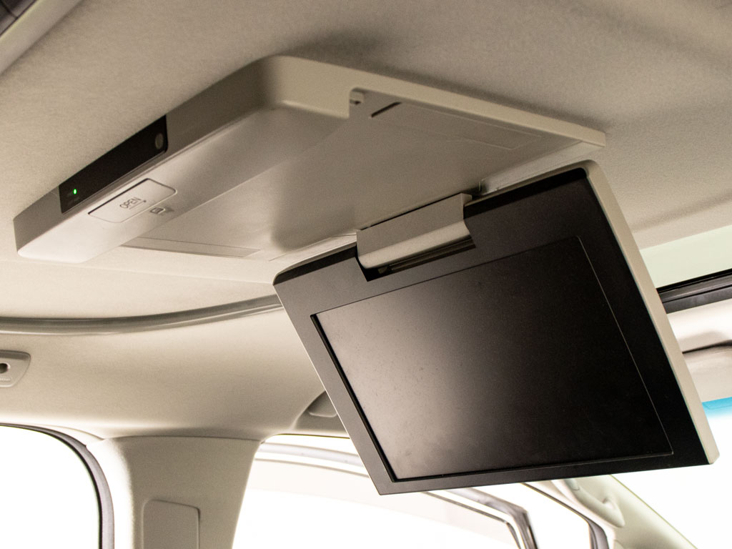 ★フリップダウンモニター★後席の方もDVD
等をお楽しみいただけます！