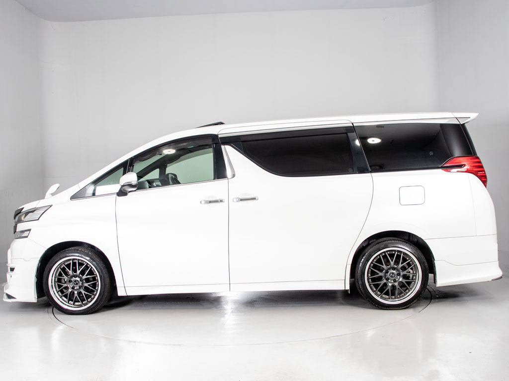 ★ｻｲﾄﾞﾋﾞｭｰ★ダウンサス、車高調、ホイール
等のカスタムも承っております！