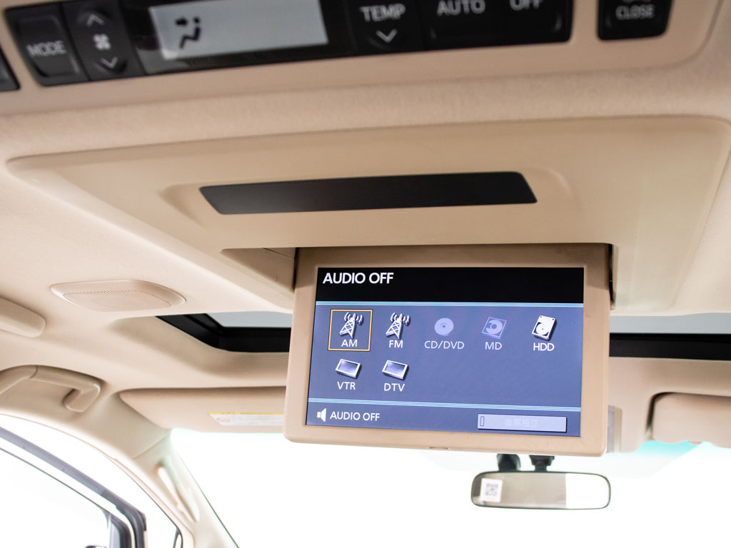 ★フリップダウンモニター★後席の方もDVD
等をお楽しみいただけます！