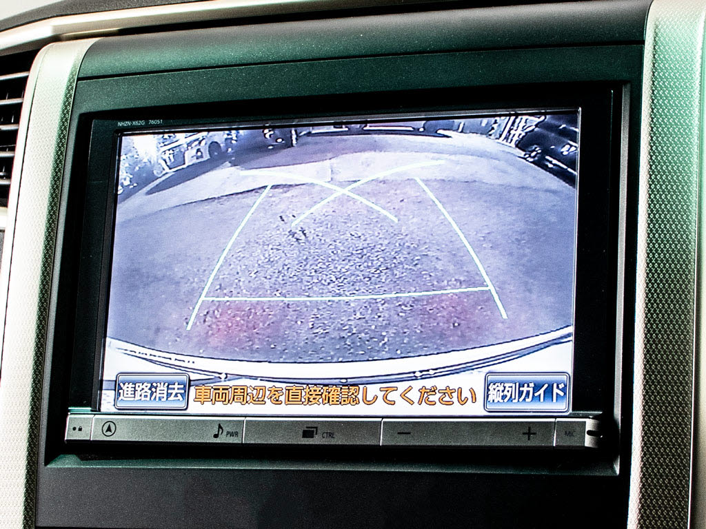 ★カラーバックモニター★車両後方を映す安
心装備！車庫入れをサポートいたします