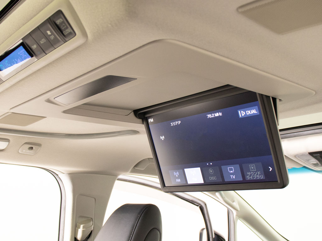 ★フリップダウンモニター★後席の方もDVD
等をお楽しみいただけます！