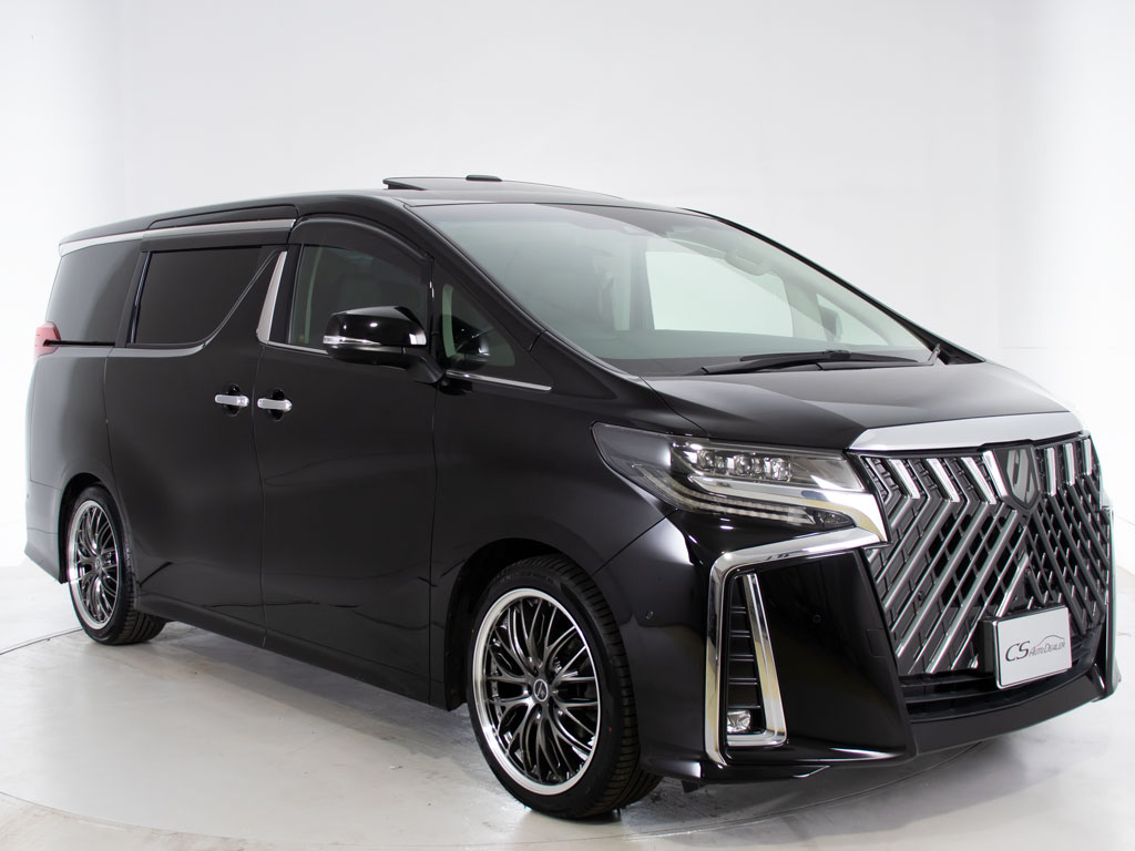 ★各種カスタム！★エアロ取付、社外アルミ
ホイール換装承っております！