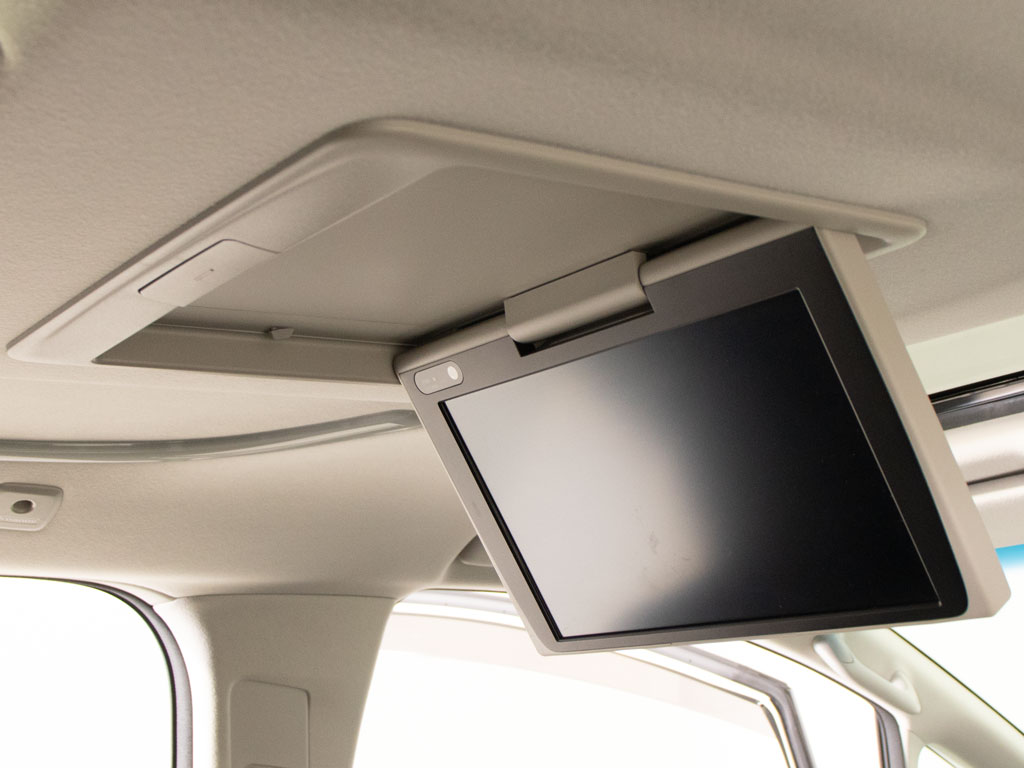 ★フリップダウンモニター★後席の方もDVD
等をお楽しみいただけます！