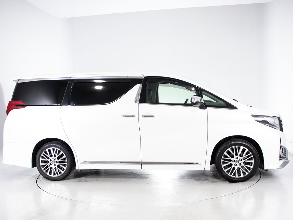 ★ｻｲﾄﾞﾋﾞｭｰ★ダウンサス、車高調、ホイール
等のカスタムも承っております！