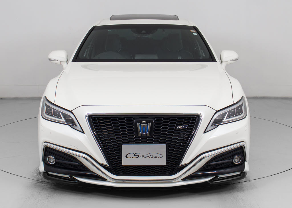 禁煙車です！室内は嫌なニオイも無く、すご
く綺麗な状態です！禁煙車・・特にセダンタ
イプのお車では少ないですよね！！タバコの
ニオイが苦手なお客様必見です！快適にご乗
車頂けます！！