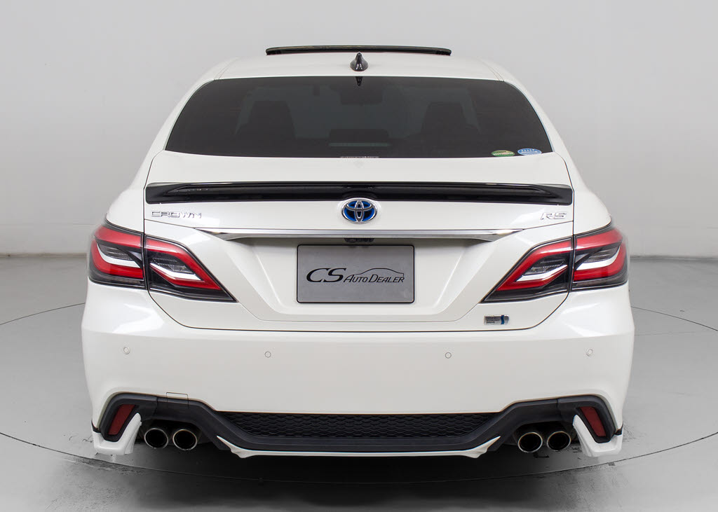 フルエアロが装着されています！お好みはい
かがですか？今付いているデザイン以外にも
、各ブランドのエアロを格安にてお取付け出
来ます！又、エアロを外してノーマル状態に
する事も出来ます！！