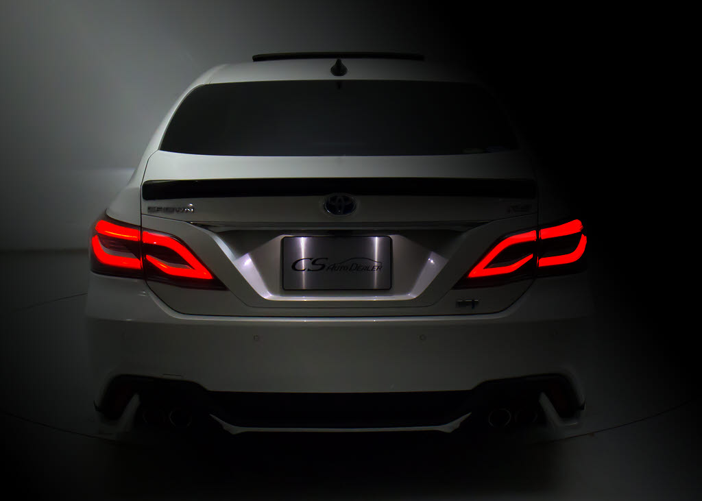 クリアランスソナーが付いています！フロン
ト＆リアにセンサーがあり、障害物に近づく
と警告音が鳴りドライバーへお知らせ！すご
く便利な人気装備です！！