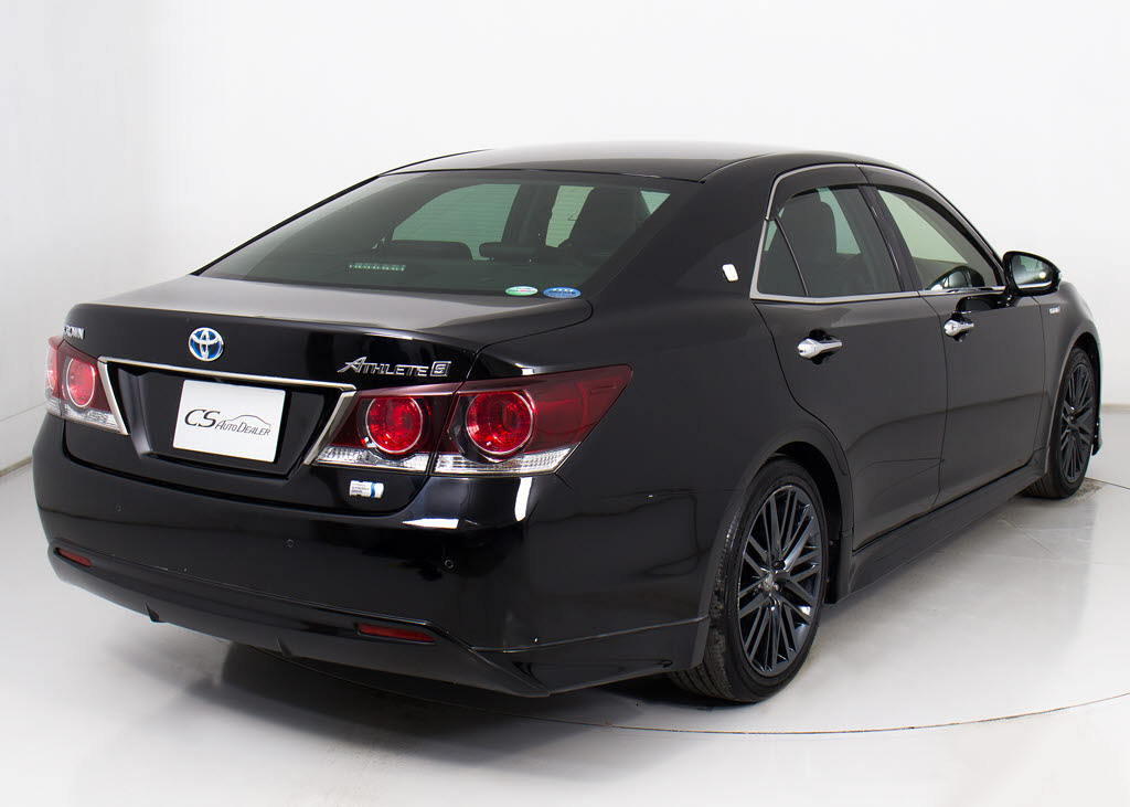 フルエアロが装着されています！お好みはい
かがですか？今付いているデザイン以外にも
、各ブランドのエアロを格安にてお取付け出
来ます！又、エアロを外してノーマル状態に
する事も出来ます！！