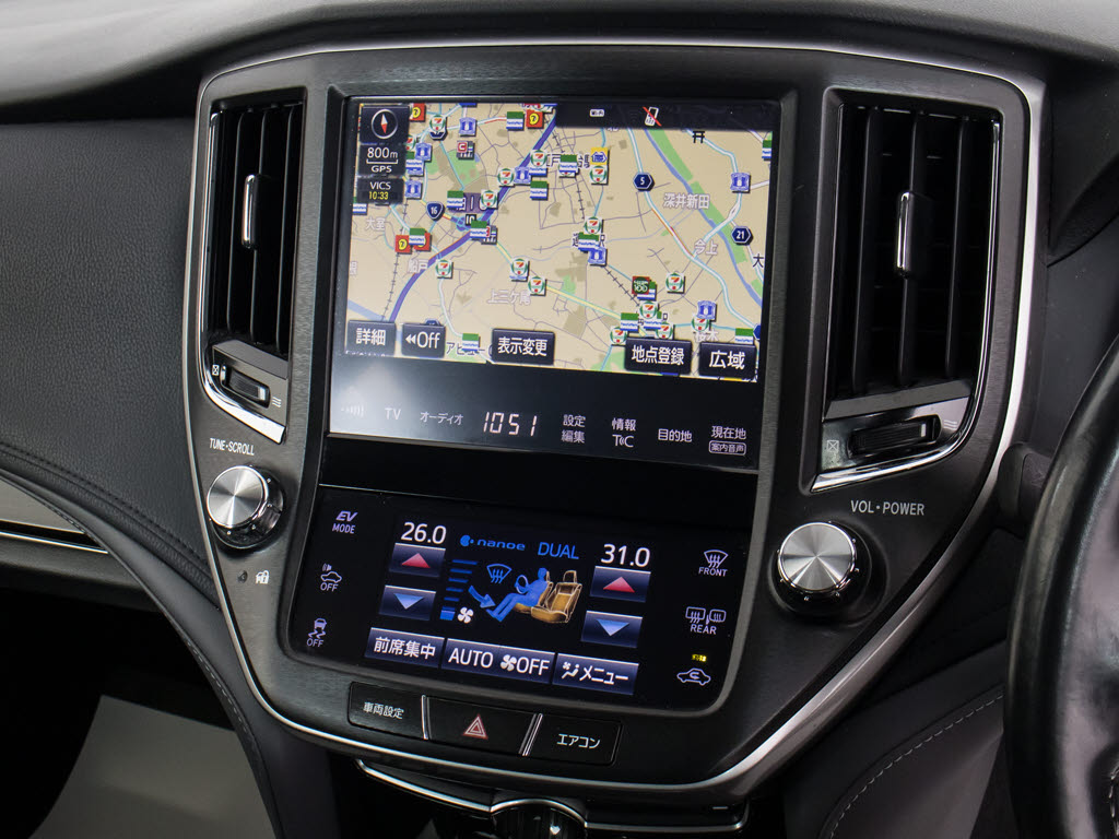 メーカー純正の大画面ＳＤナビが装備されて
います！操作も簡単！見やすい！純正だから
こその使いやすさ！