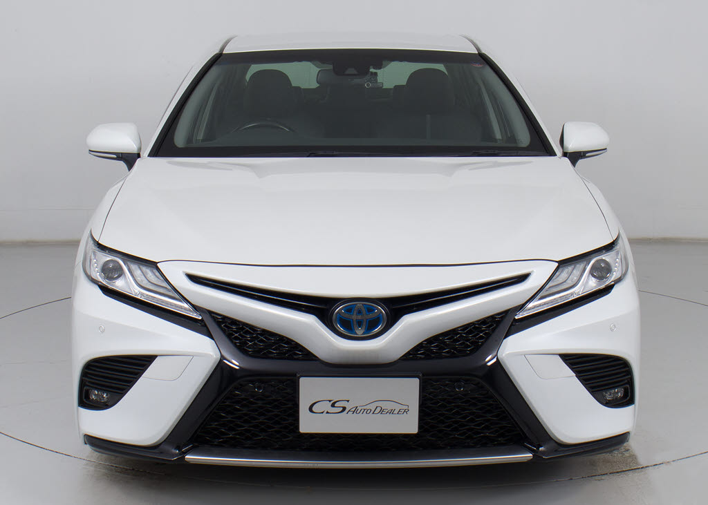 禁煙車です！室内は嫌なニオイも無く、すご
く綺麗な状態です！禁煙車・・特にセダンタ
イプのお車では少ないですよね！！タバコの
ニオイが苦手なお客様必見です！快適にご乗
車頂けます！！