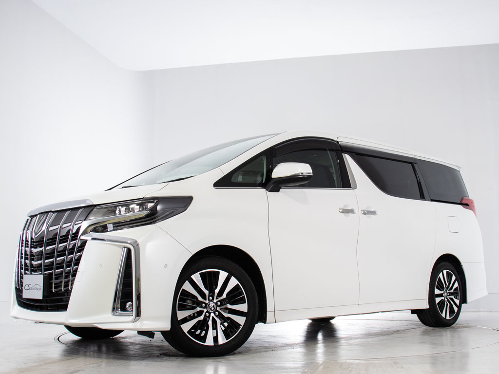 ★展示前点検実施★特殊な機材も用いて、前
車点検を実施しております！