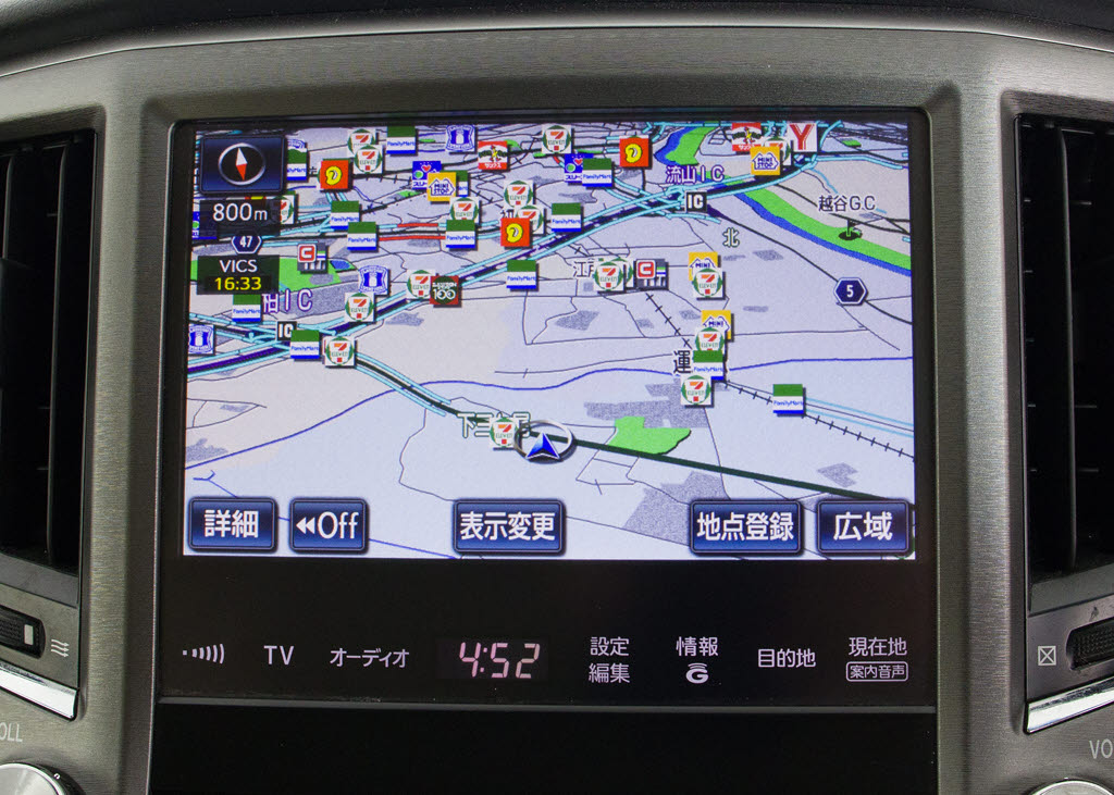 メーカー純正の大画面ＨＤＤナビが装備され
ています！操作も簡単！見やすい！純正だか
らこその使いやすさ！