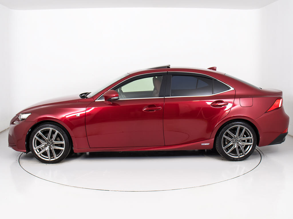 社外アルミホイール取付・スピンドルエアロ
取付・各メーカーエアロ取付・車高調・ロー
ダウン・ライトカスタム・スモークフィルム
施工ＯＫ！お気軽にご相談下さい！