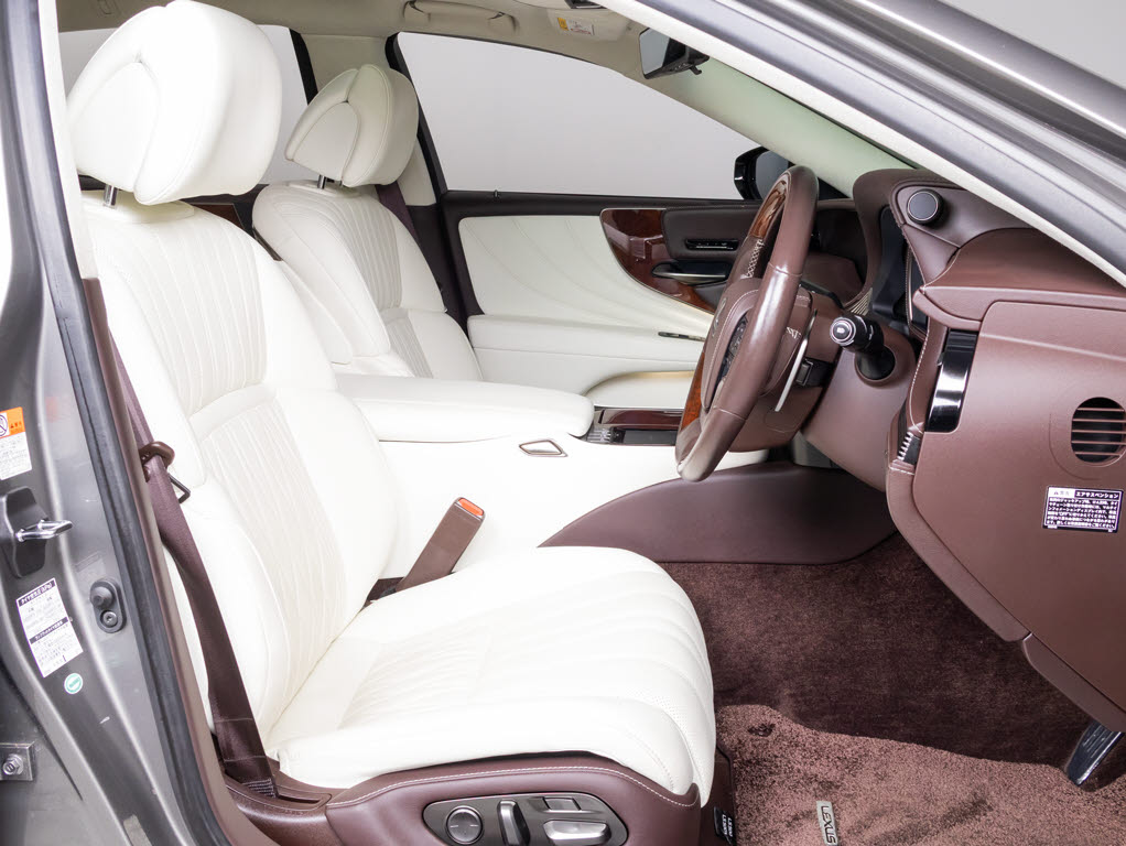 人気のオプションボディカラーマンガンラス
ター！