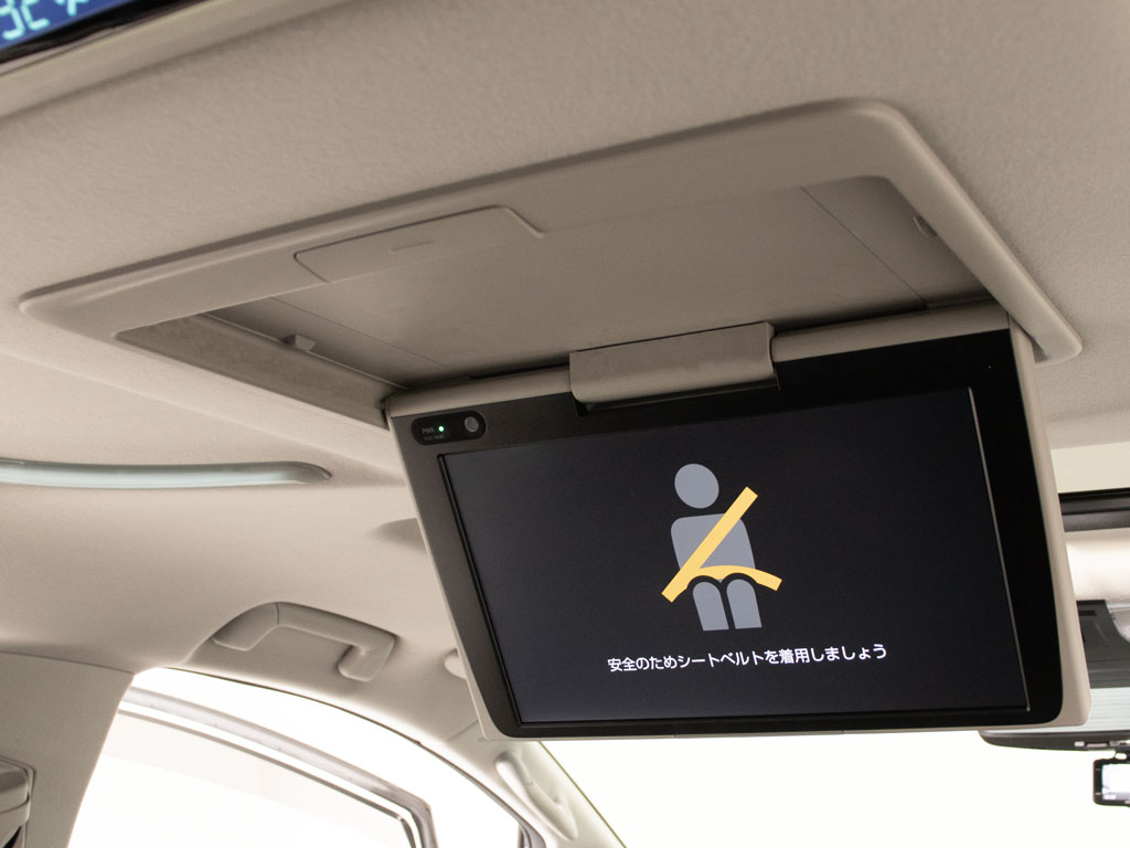★フリップダウンモニター★後席の方もDVD
等をお楽しみいただけます！