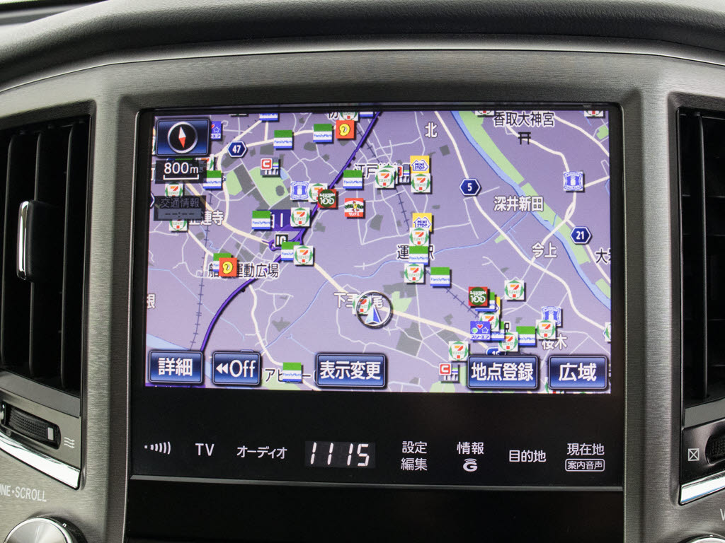 メーカー純正の大画面ＨＤＤナビが装備され
ています！操作も簡単！見やすい！純正だか
らこその使いやすさ！