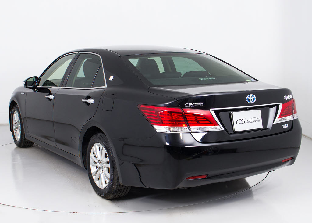 お車の下取りもお任せ下さい！国産、外車、
年式、走行距離問わず、どんなお車でも下取
りさせて頂きます。皆様のご相談お待ちして
おります！