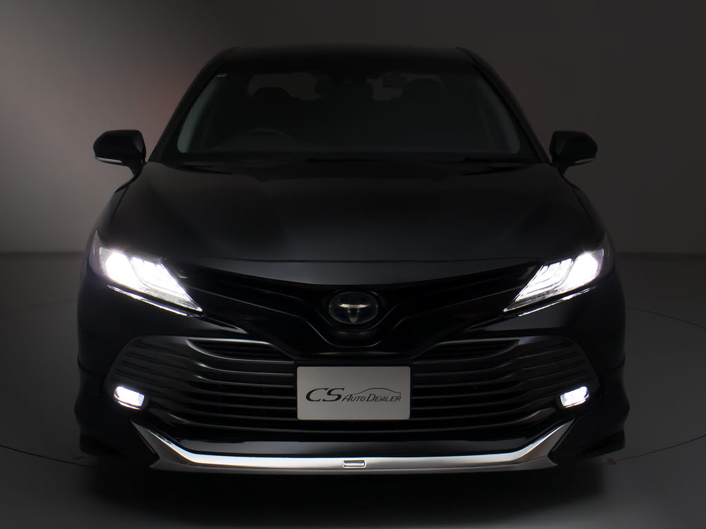 フロントビューの存在感をご覧ください！！
ヘッドライトは視界良好のライト、さらにフ
ォグライト搭載。デザイン性も高いのが特権
です。