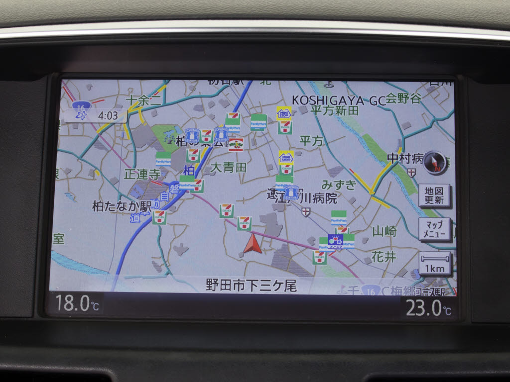 機能満載の純正ＨＤＤナビは高精細に加え音
楽の録音機能ミュージックサーバー機能でい
つでもお好きな音楽が聴けます。